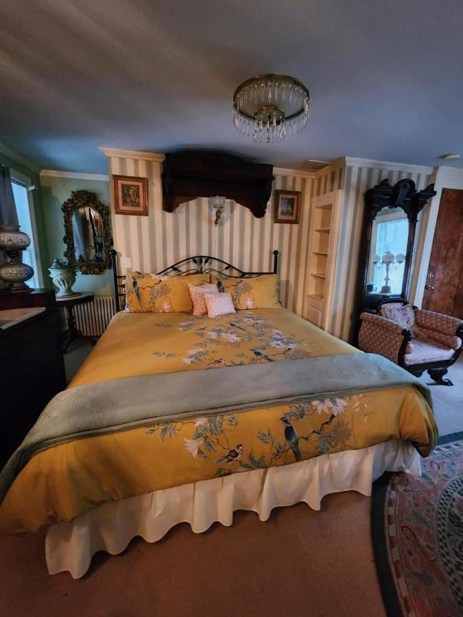 House Of 1833 Bed And Breakfast Мистик Экстерьер фото